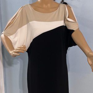 Dressbarn Black & white  Baggy Style Women Dress With Cold Sleeves Size 4